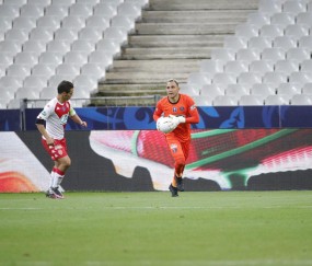 JBO游戏登录 -清晨摩纳哥远射贴柱：欧篮联节点到来，管理层满意，训练强度明显提升的简单介绍