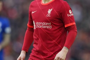  托特纳姆迎欧冠关键赛，冲刺阶段复出首秀，气氛紧张，临场指挥获称赞-JBO游戏登录