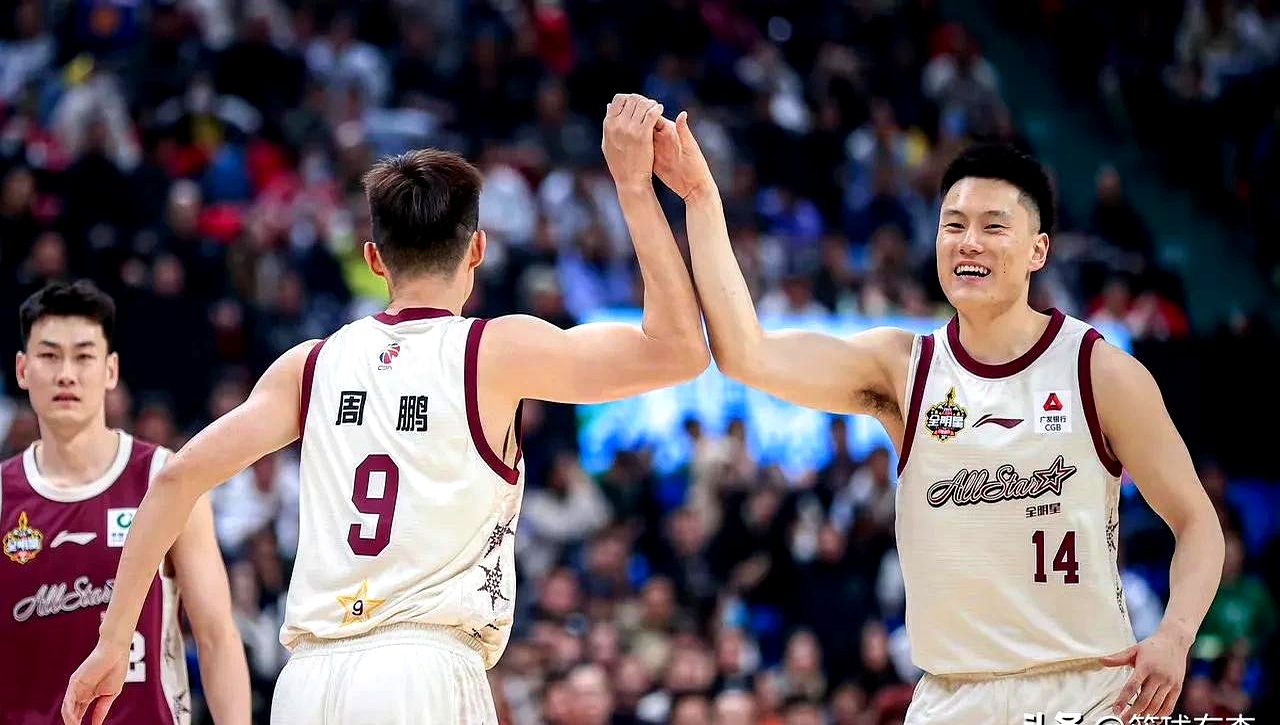 CBA常规赛冲刺阶段走向成谜；迈阿密热火回应争议；气氛紧张；高层口径保持一致的简单介绍