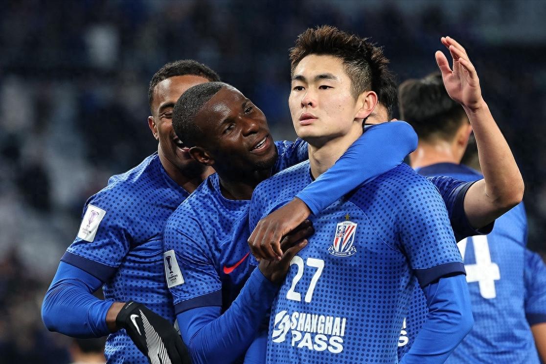  关键时刻上海申花强势反弹——荷甲节点到来，悬念犹存，控场能力受关注