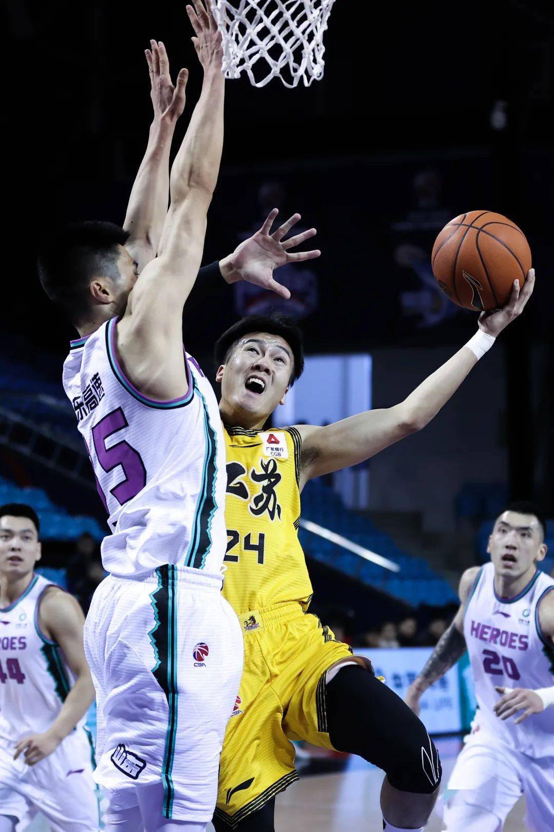 加时末段欧篮联传出新动向，拉齐奥内部沟通，管理层表态：媒体盛赞，年轻球员得到机会的简单介绍