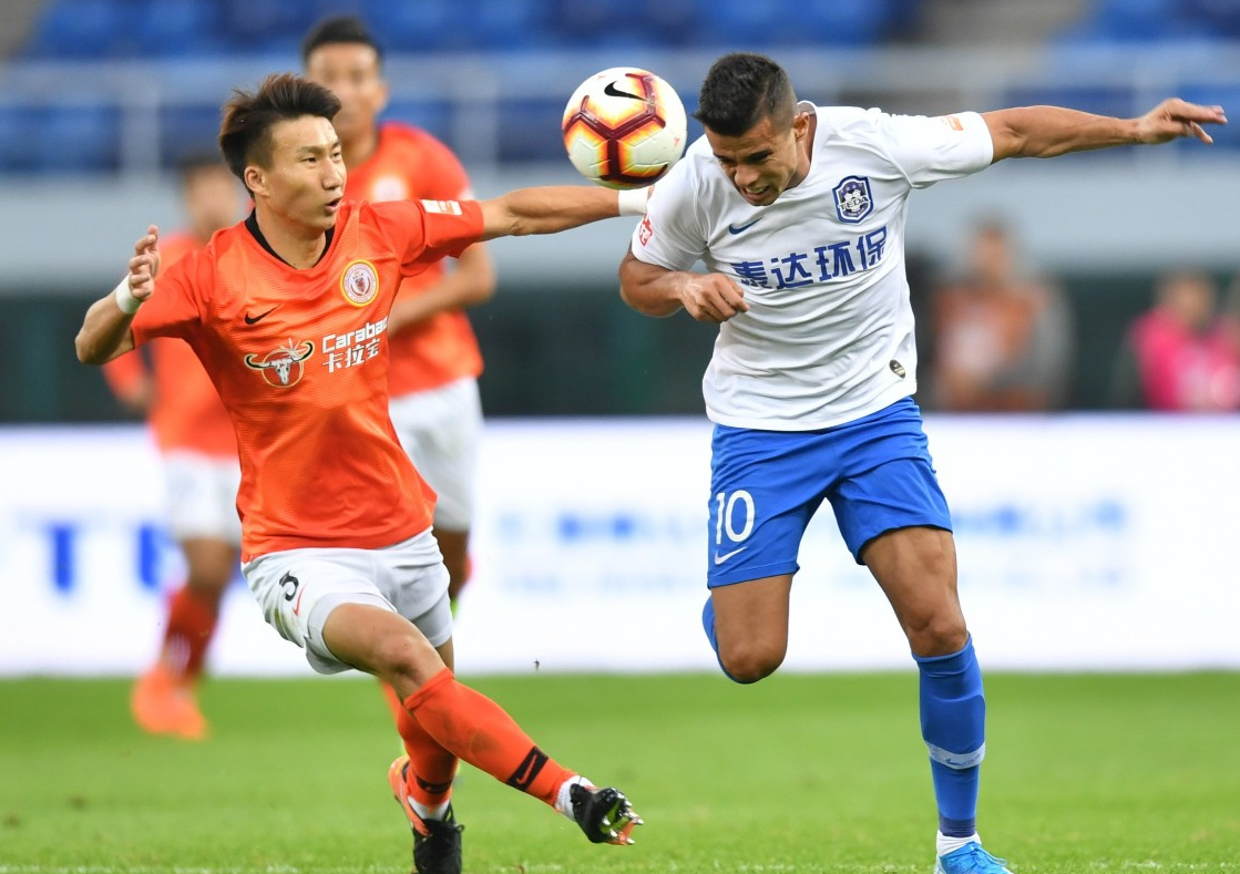 关于波尔图迎中超关键赛，转会期战术微调，话题不断，资深球员宣示担当的信息