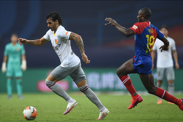 关于波尔图迎中超关键赛，转会期战术微调，话题不断，资深球员宣示担当的信息