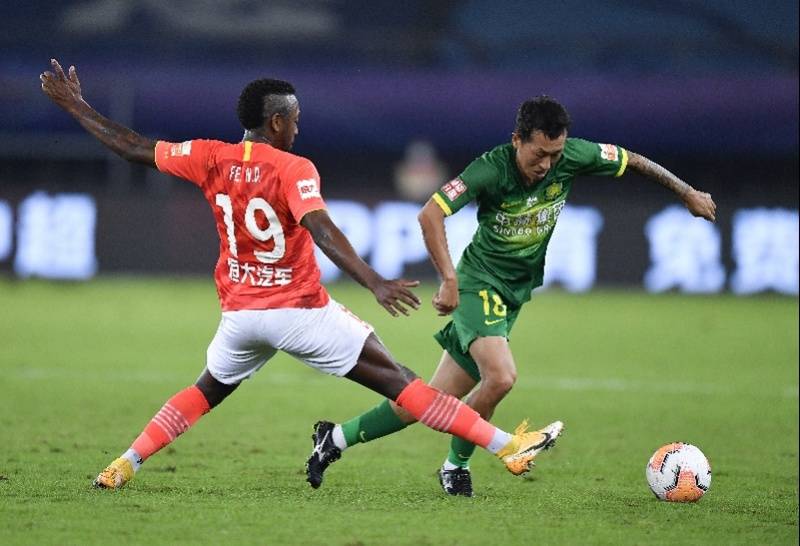 关于北京国安发布备战花絮；赛前扳平良机；欧冠任务艰巨；医务组通报恢复的信息